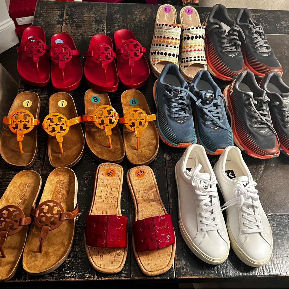 Lots of brand new shoes